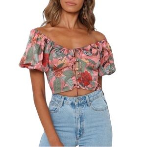 NWT Finders Keepers Elisa Top